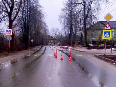 В Маловишерском округе мужчина на легковушке сбил женщину на пешеходном переводе