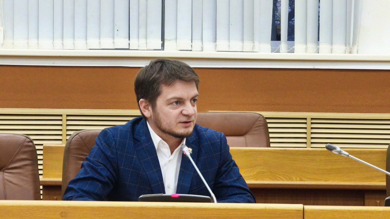 Александр Розбаум: Сегодня вместе с ректором нашего Университета Юрием Сергеевичем Боровиковым, коллегами из НовГУ и администрации города обсудили планы по развитию Губернаторского проекта «Город-Университет» Александр Розбаум: Сегодня вместе с ректором нашего Университета Юрием Сергеевичем Боровиковым, коллегами из НовГУ и администрации города обсудили планы по развитию Губернаторского проекта «Город-Университет»