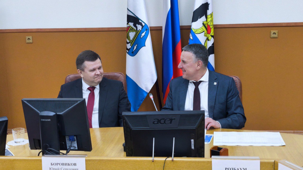 Александр Розбаум: Сегодня вместе с ректором нашего Университета Юрием Сергеевичем Боровиковым, коллегами из НовГУ и администрации города обсудили планы по развитию Губернаторского проекта «Город-Университет» Александр Розбаум: Сегодня вместе с ректором нашего Университета Юрием Сергеевичем Боровиковым, коллегами из НовГУ и администрации города обсудили планы по развитию Губернаторского проекта «Город-Университет»