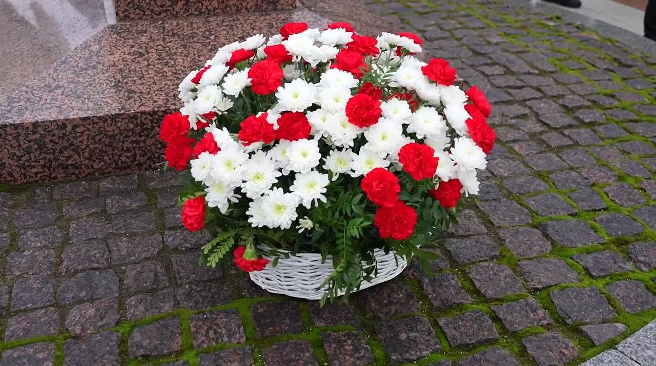 Сегодня, 9 декабря, в День Героев Отечества, новгородские школьники и студенты организовали акцию «Я горжусь»