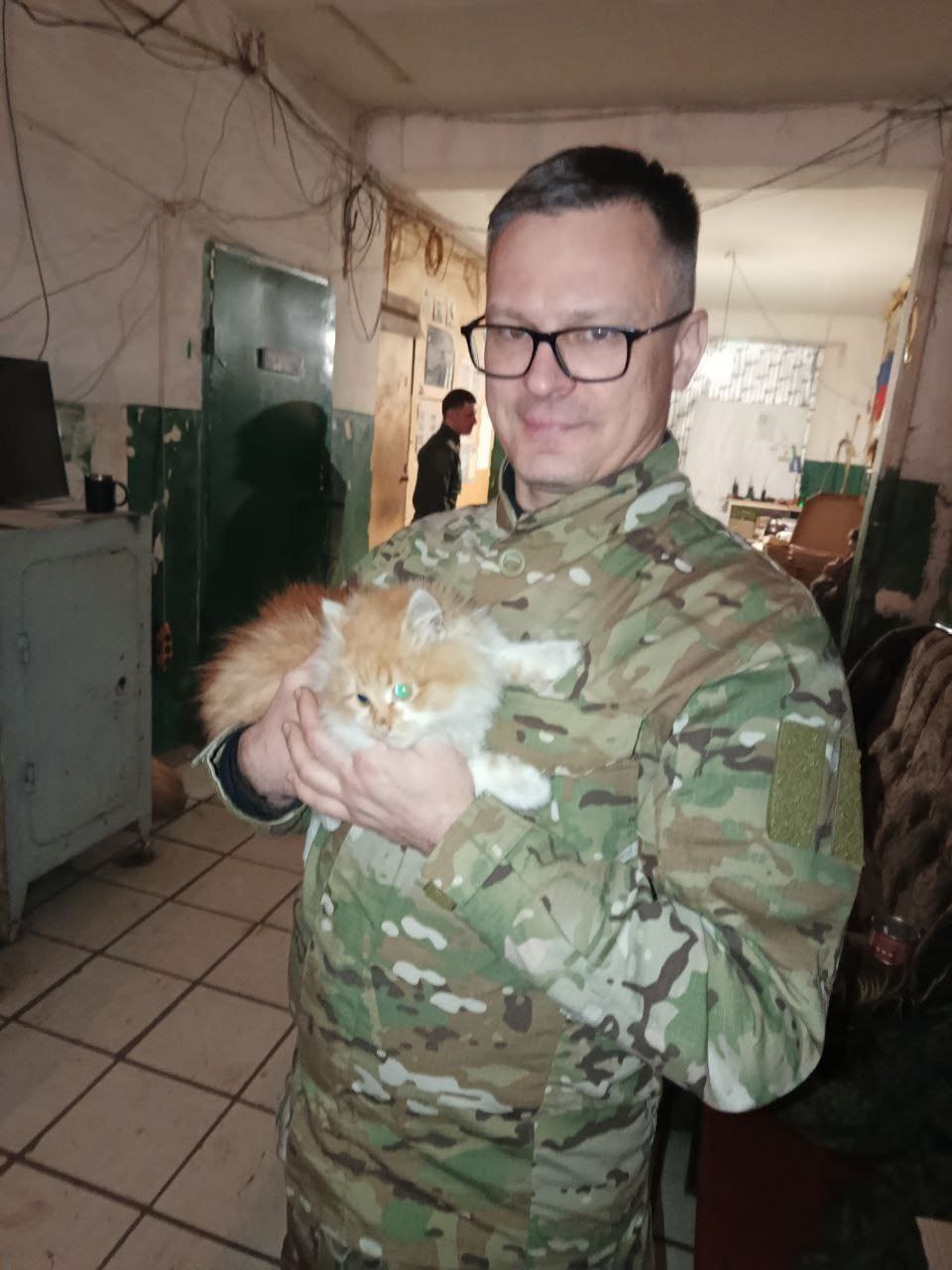 Максим Бомбин доставил гуманитарный груз в зону спецоперации Максим Бомбин доставил гуманитарный груз в зону спецоперации