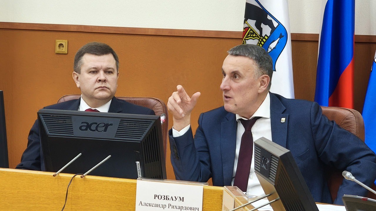 Александр Розбаум: Сегодня вместе с ректором нашего Университета Юрием Сергеевичем Боровиковым, коллегами из НовГУ и администрации города обсудили планы по развитию Губернаторского проекта «Город-Университет» Александр Розбаум: Сегодня вместе с ректором нашего Университета Юрием Сергеевичем Боровиковым, коллегами из НовГУ и администрации города обсудили планы по развитию Губернаторского проекта «Город-Университет»