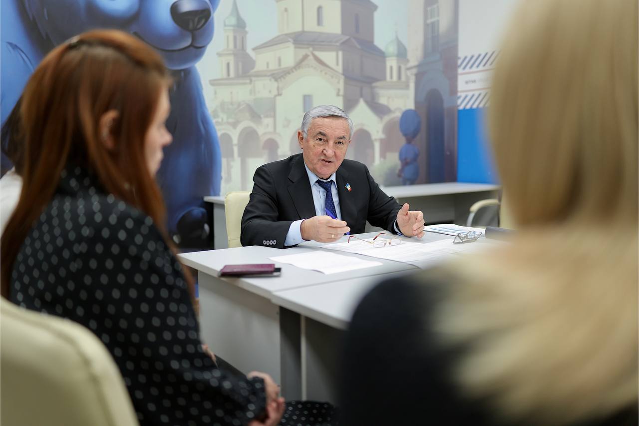 Завершилась Декада приёмов граждан в региональной и местных общественных приемных «Единой России»