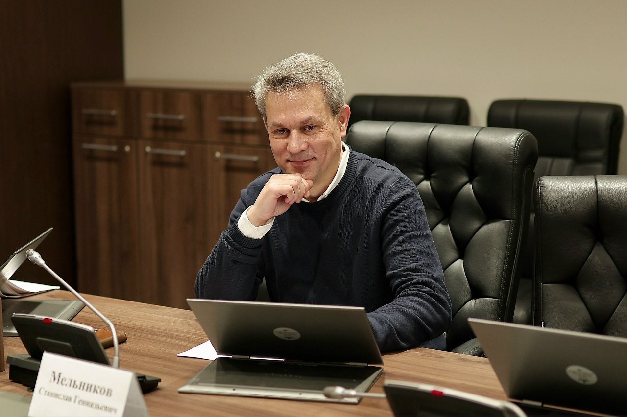 Члены комитета по бюджету, налогам и тарифам под руководством Анатолия Федотова согласовали проект закона об областном бюджете на 2026 год и на плановый период 2027 и 2028 годов Члены комитета по бюджету, налогам и тарифам под руководством Анатолия Федотова согласовали проект закона об областном бюджете на 2026 год и на плановый период 2027 и 2028 годов