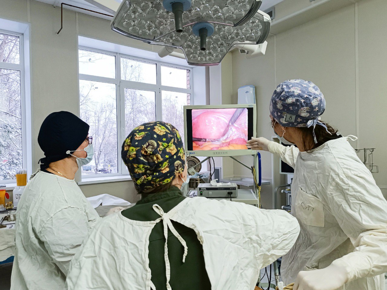 Врачи спасли новгородку от осложнений из-за длительного использования ВМС