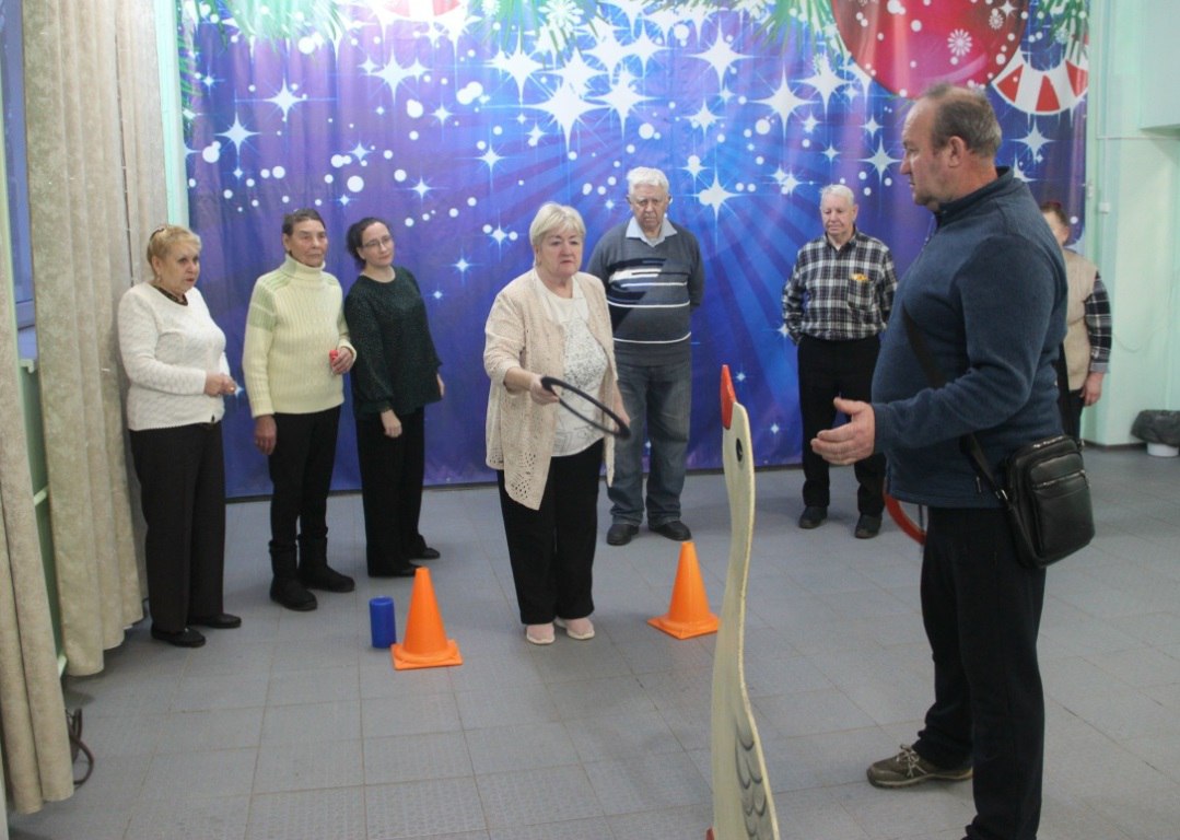 В Пролетарском районном Доме культуры и досуга впервые провели квест-игру для участников проекта «Активное долголетие» В Пролетарском районном Доме культуры и досуга впервые провели квест-игру для участников проекта «Активное долголетие»