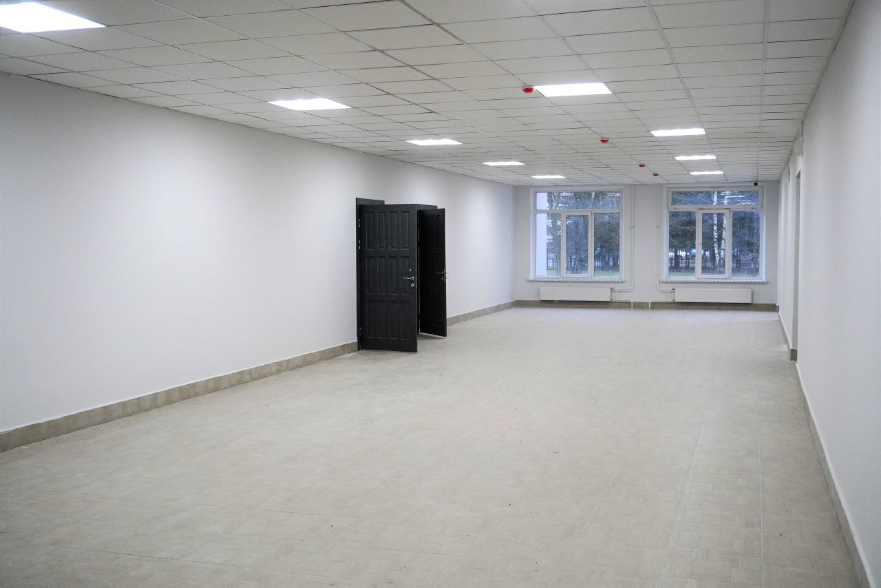 Александр Розбаум: Уважаемые Новгородцы!. Завершаем капитальный ремонт школы № 33 Запланированные в рамках капитального ремонта работы завершены Александр Розбаум: Уважаемые Новгородцы!. Завершаем капитальный ремонт школы № 33 Запланированные в рамках капитального ремонта работы завершены