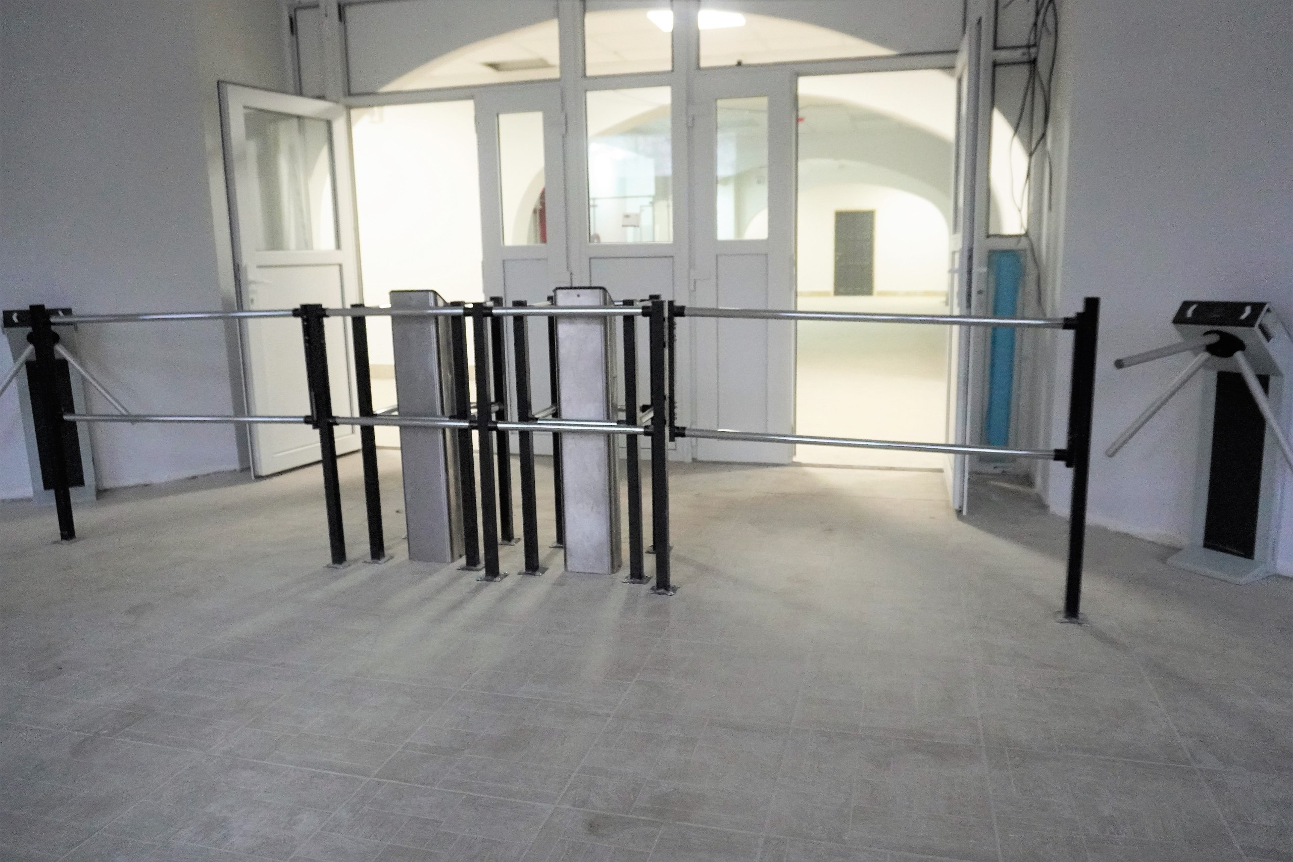 Мэр города Александр Розбаум посетил школу № 33, где завершился капитальный ремонт Мэр города Александр Розбаум посетил школу № 33, где завершился капитальный ремонт