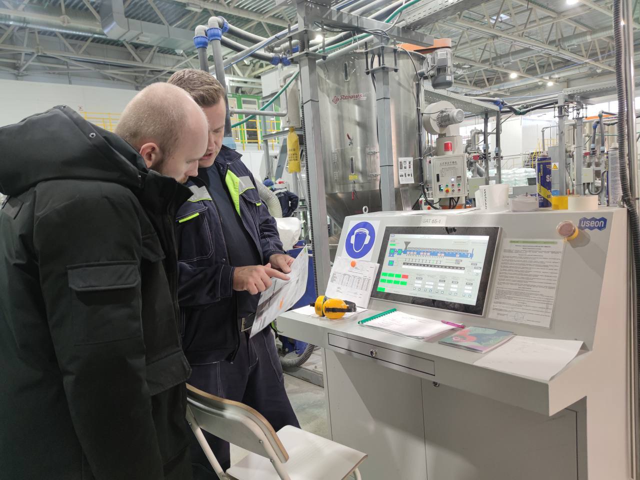 Участник проекта «СВОи Герои 53» Семён Петров в рамках стажировки посетил особую экономическую зону «Новгородская» Участник проекта «СВОи Герои 53» Семён Петров в рамках стажировки посетил особую экономическую зону «Новгородская»