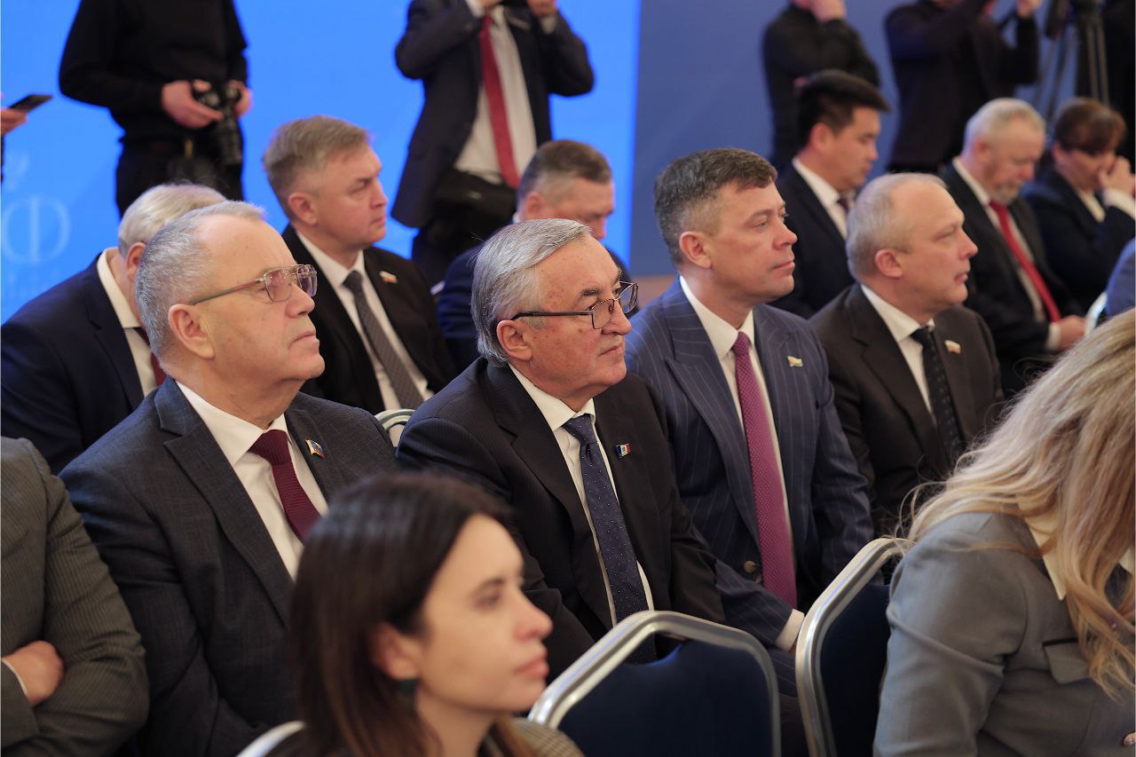 Юрий Бобрышев принял участие в заседании Совета законодателей при Федеральном Собрании РФ Юрий Бобрышев принял участие в заседании Совета законодателей при Федеральном Собрании РФ