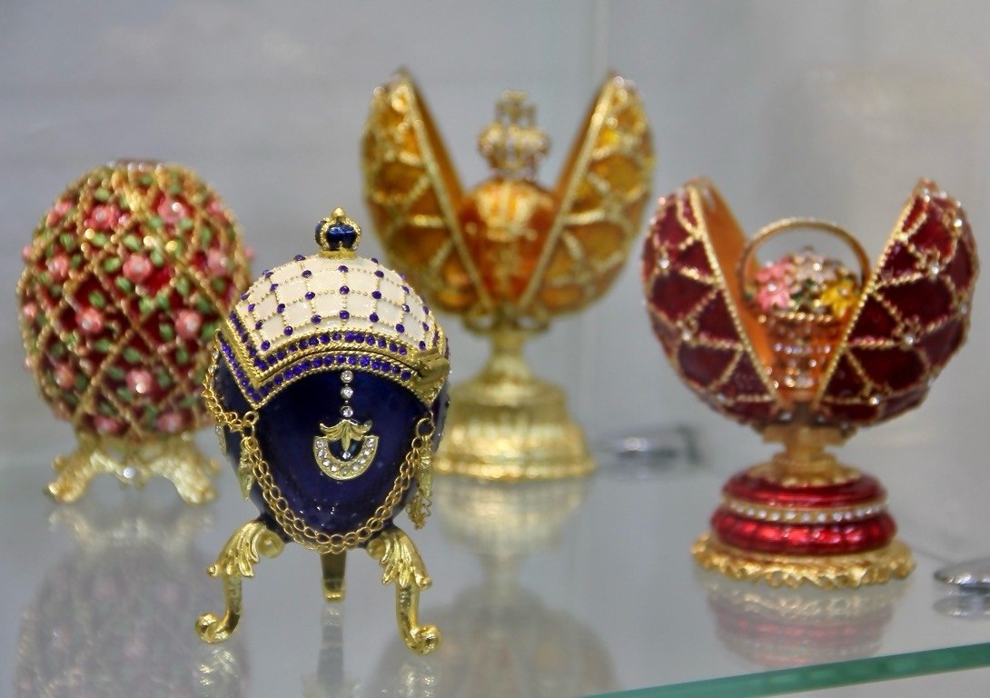 В Великом Новгороде открылась Галерея пасхальных яиц В Великом Новгороде открылась Галерея пасхальных яиц