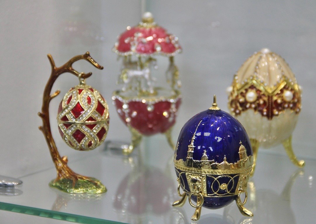 В Великом Новгороде открылась Галерея пасхальных яиц