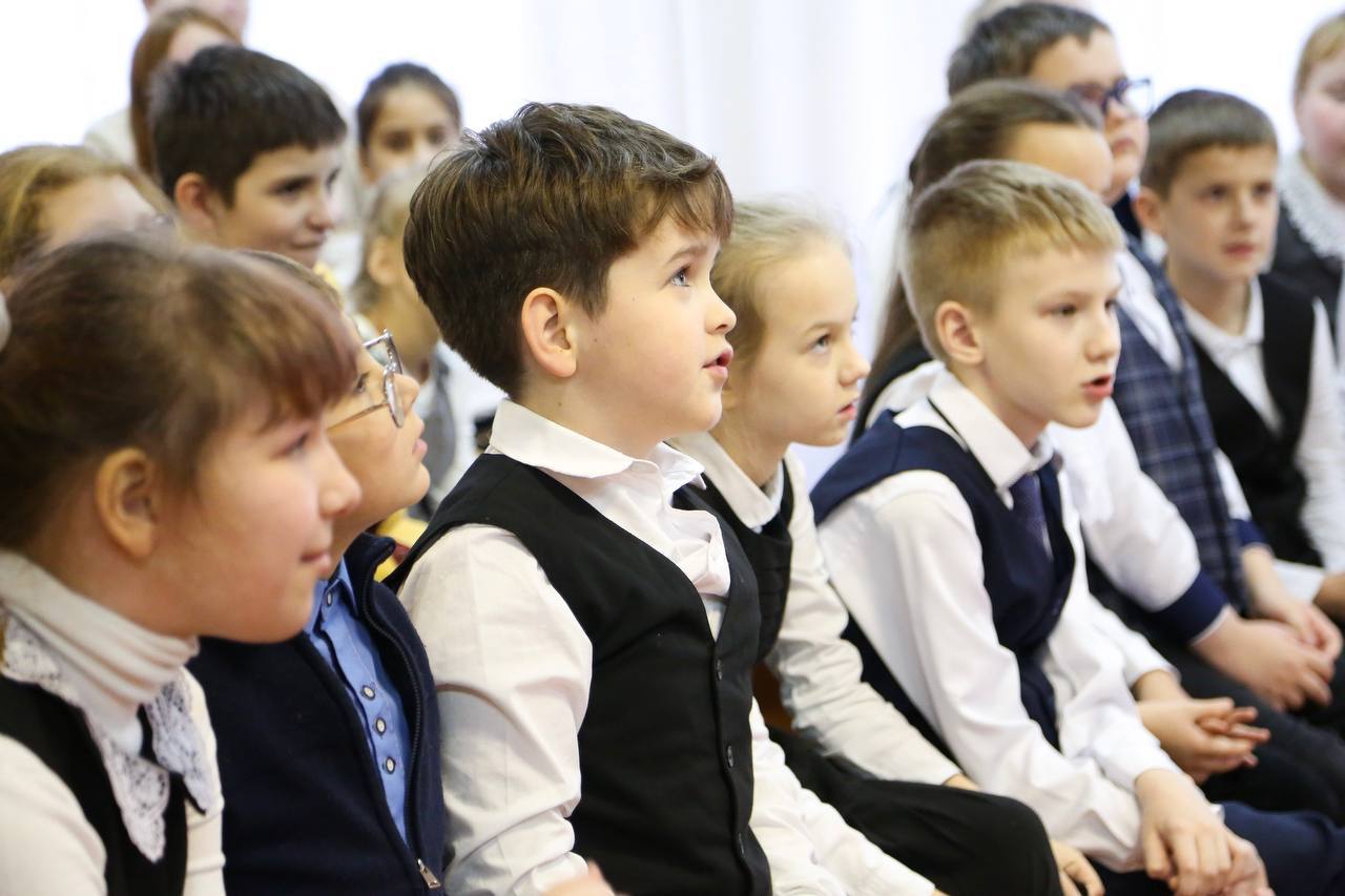 Новгородские врачи приняли участие в акции «Доктора – детям» Новгородские врачи приняли участие в акции «Доктора – детям»