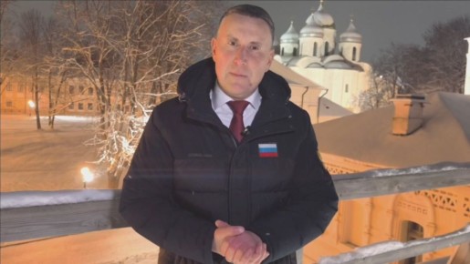 Александр Розбаум: Уважаемые Новгородцы. От всей души поздравляю всех с Новым 2026 годом Желаю нам всем Победы Здоровья и благополучия в каждой семье Успехов во всех добрых делах и начинаниях Работаем и Верим Вместе