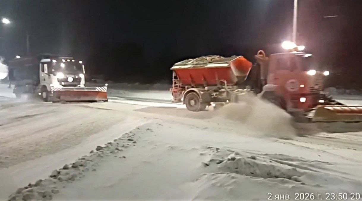 Александр Розбаум: Доброе утро Новгородцы!. Специалисты МКУ "Городское хозяйство", подрядной организации "Солид" и МАУ "Парки Великого Новгорода" в ночное время продолжали работы по уборке города от снега Александр Розбаум: Доброе утро Новгородцы!. Специалисты МКУ "Городское хозяйство", подрядной организации "Солид" и МАУ "Парки Великого Новгорода" в ночное время продолжали работы по уборке города от снега