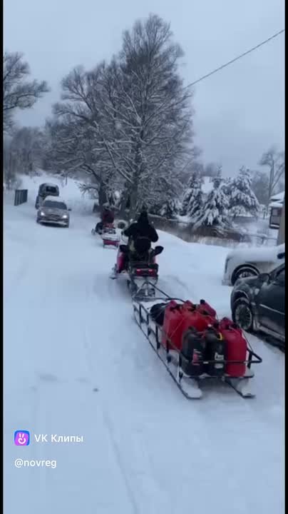 В округа Новгородской области доставляют генераторы и топливо
