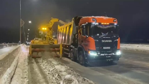 В Великом Новгороде временно перекроют Деревяницкий мост для уборки снега