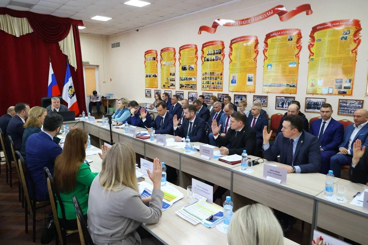 На выездном заседании правительства Новгородской области Александр Дронов обсудил развитие Мошенского округа На выездном заседании правительства Новгородской области Александр Дронов обсудил развитие Мошенского округа