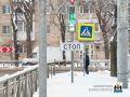 В Великом Новгороде впервые заработал светофор с бело-лунной секцией