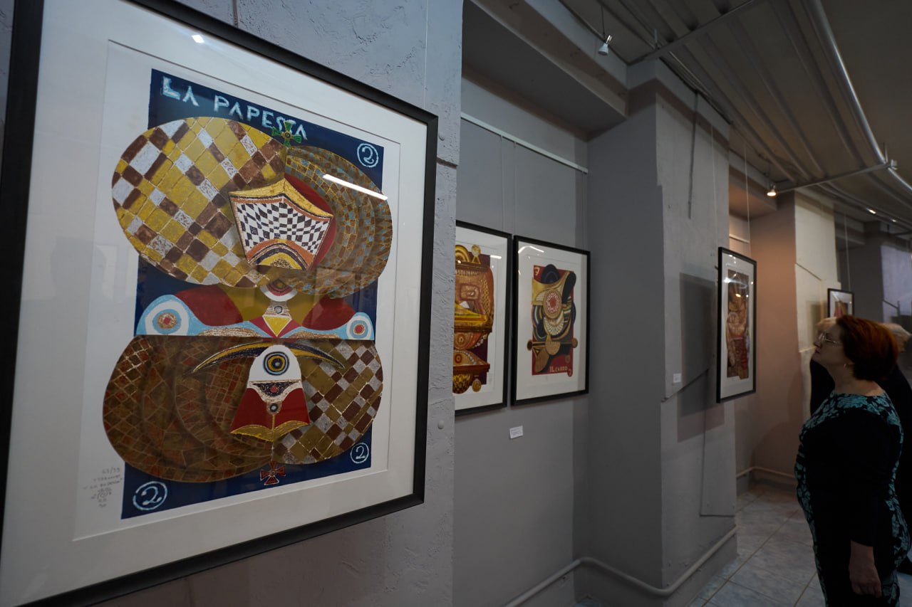 В Великом Новгороде первая выставочная волна года открылась пятью экспозициями В Великом Новгороде первая выставочная волна года открылась пятью экспозициями