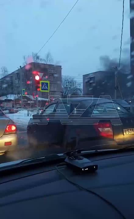 Автомобиль взорвался на дороге в Новгородской области