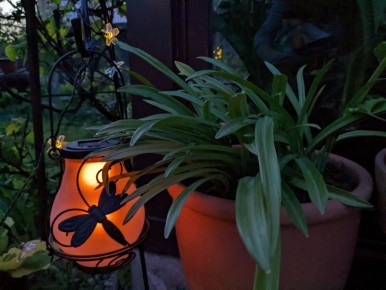 Декоративные фонари: как создать волшебную атмосферу в саду