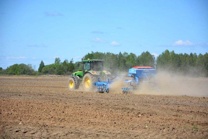 В 2025 году 34,6 млн руб направили на производство молока в Новгородской области