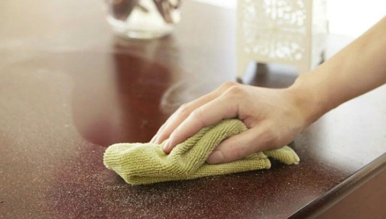 Как вернуть квартире чистоту после отпуска: советы по уборке