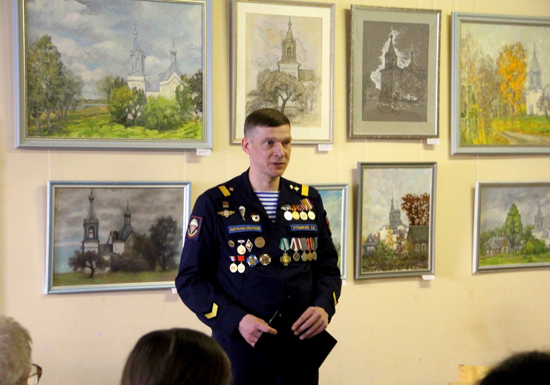 Встреча с участниками проекта «Святое Поозерье. В гостях у батюшки Александра Фролова» Встреча с участниками проекта «Святое Поозерье. В гостях у батюшки Александра Фролова»