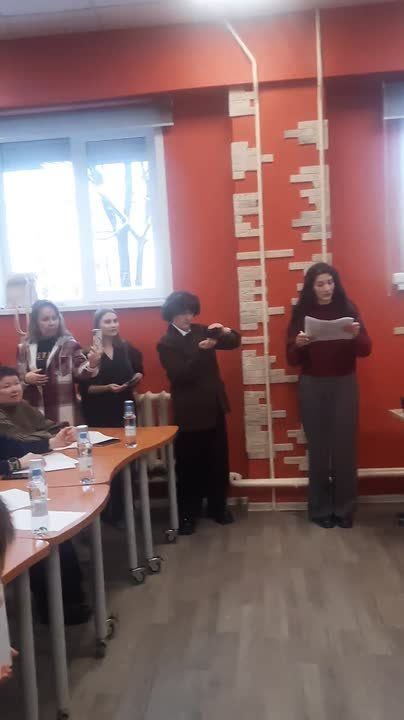 Более 140 участников собрал в Великом Новгороде фестиваль иностранных языков «Покажи Язык»