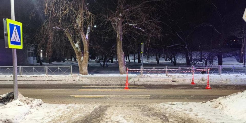 В Великом Новгороде иномарка сбила на «зебре» пожилую женщину