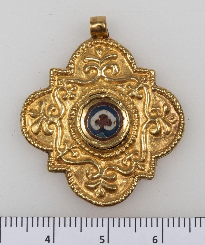 Уникальная византийская находка пополнила коллекцию Новгородского музея-заповедника