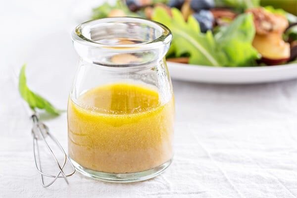 Как приготовить 12 вкуснейших заправок для салатов, чтобы удивить близких