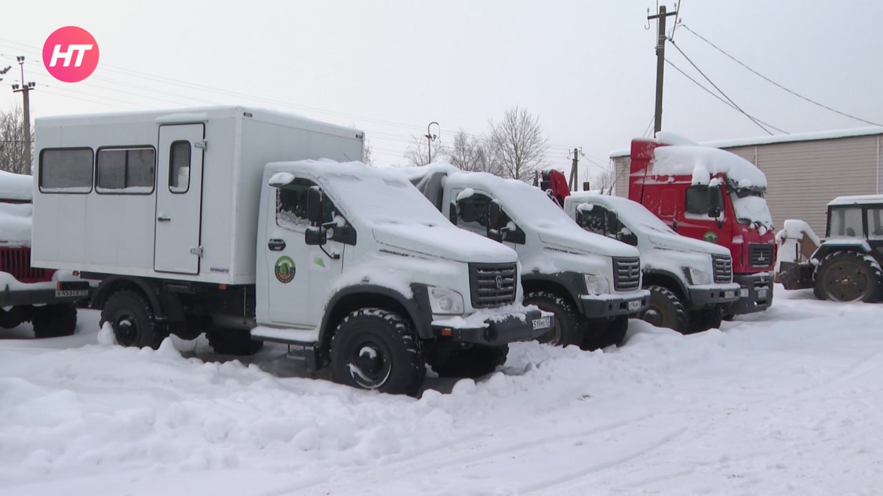 В новгородской лесопожарной станции проверили готовность техники к предстоящему сезону В новгородской лесопожарной станции проверили готовность техники к предстоящему сезону