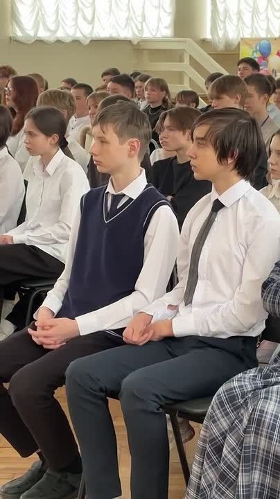 В школе №13 состоялся показ фильма Юлии Нурутдиновой «Все помню…»