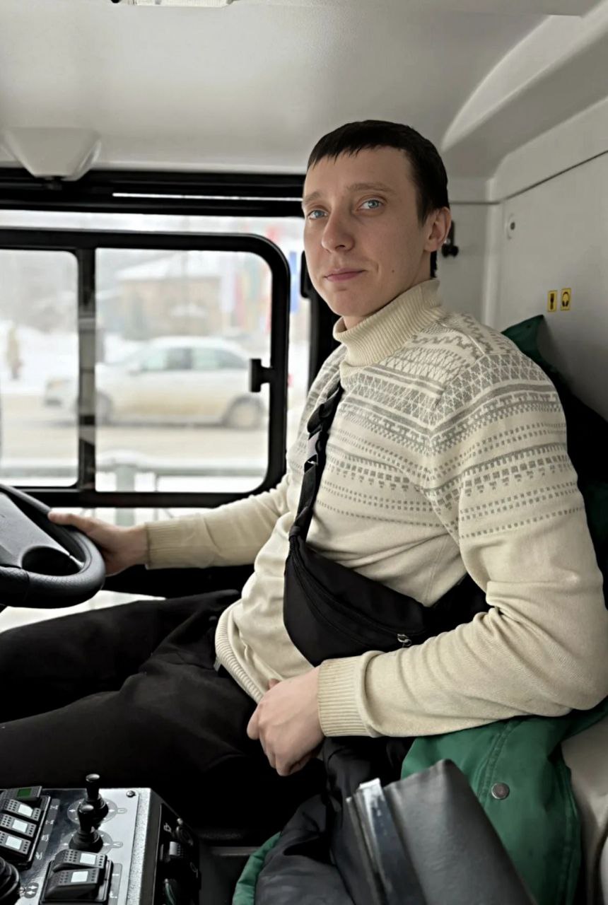 Александр Розбаум: Уважаемые Земляки!. По прогнозам синоптиков, на предстоящих выходных снова ожидается снег, а это значит, что наши коммунальные службы будут работать в усиленном режиме Александр Розбаум: Уважаемые Земляки!. По прогнозам синоптиков, на предстоящих выходных снова ожидается снег, а это значит, что наши коммунальные службы будут работать в усиленном режиме