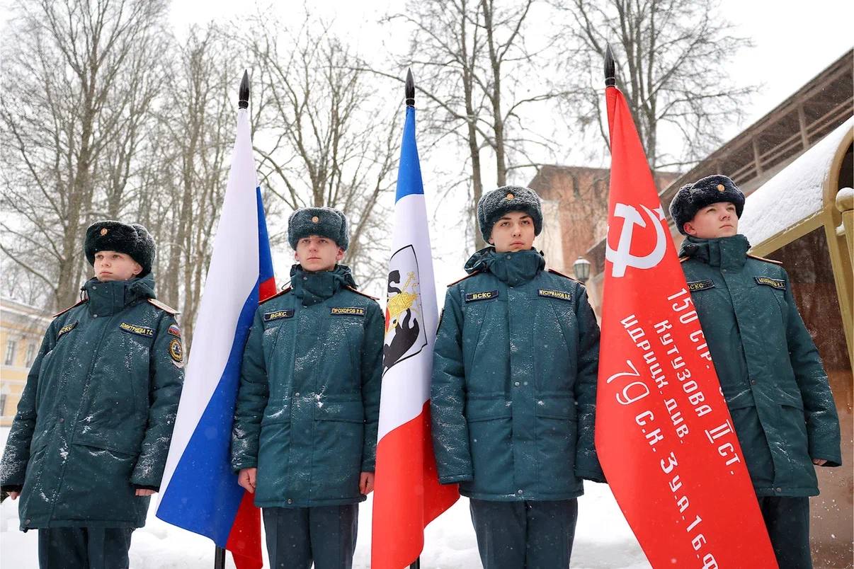 Сегодня Новгородская область отмечает 82-ю годовщину освобождения от немецко-фашистских захватчиков Сегодня Новгородская область отмечает 82-ю годовщину освобождения от немецко-фашистских захватчиков