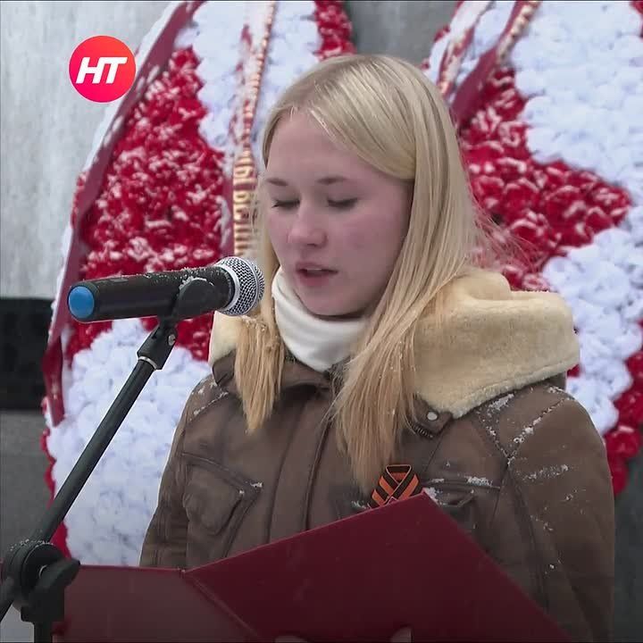 Юным новгородцам вручили паспорта