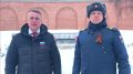 Мэр Великого Новгорода Александр Розбаум поздравил новгородцев с 23 февраля вместе с участником программы «СВОи Герои 53» Дмитрием Кузьмичевым