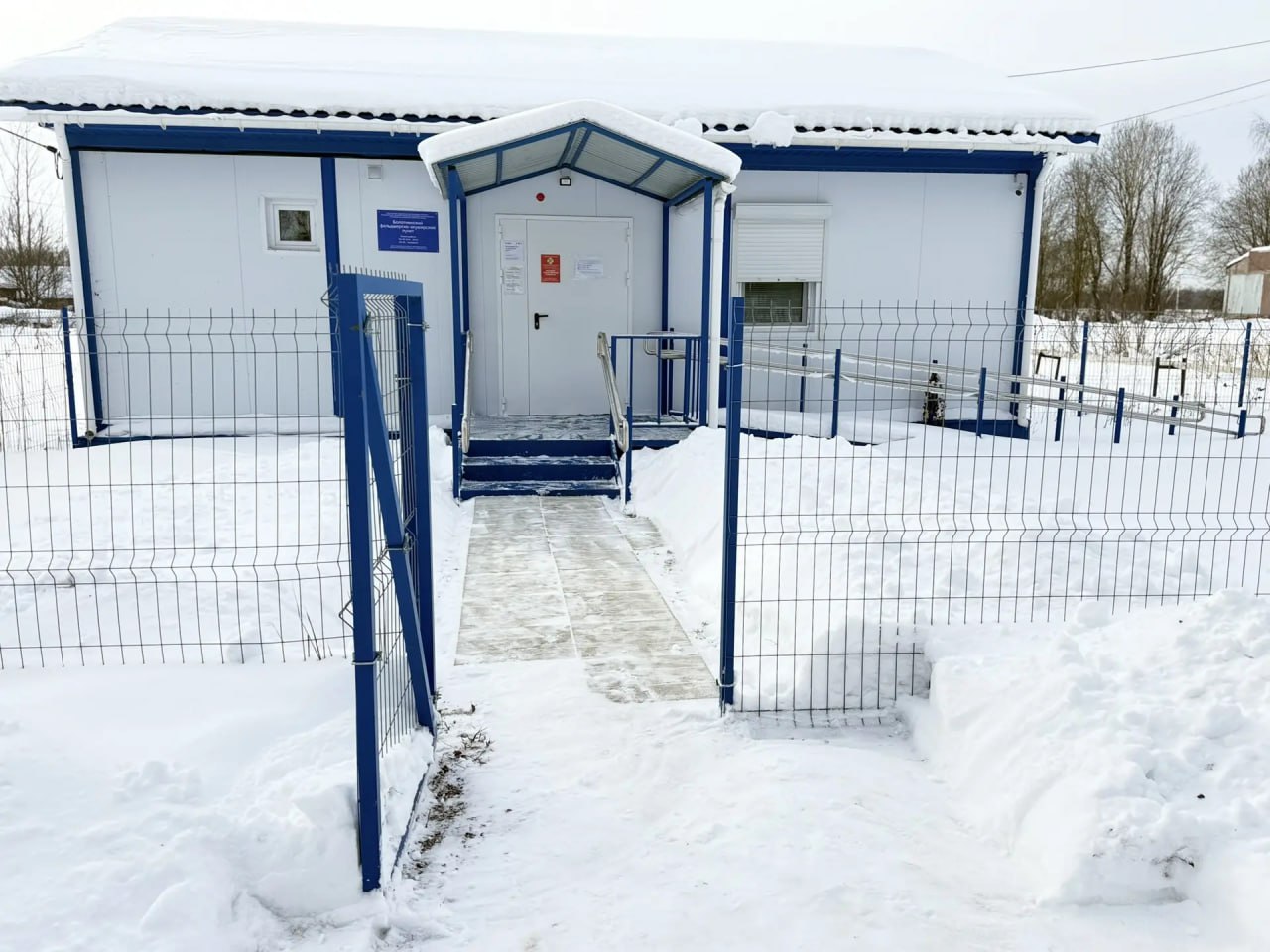 «Новгородавтодор» контролирует доступность подъездов к ФАПам после снегопадов