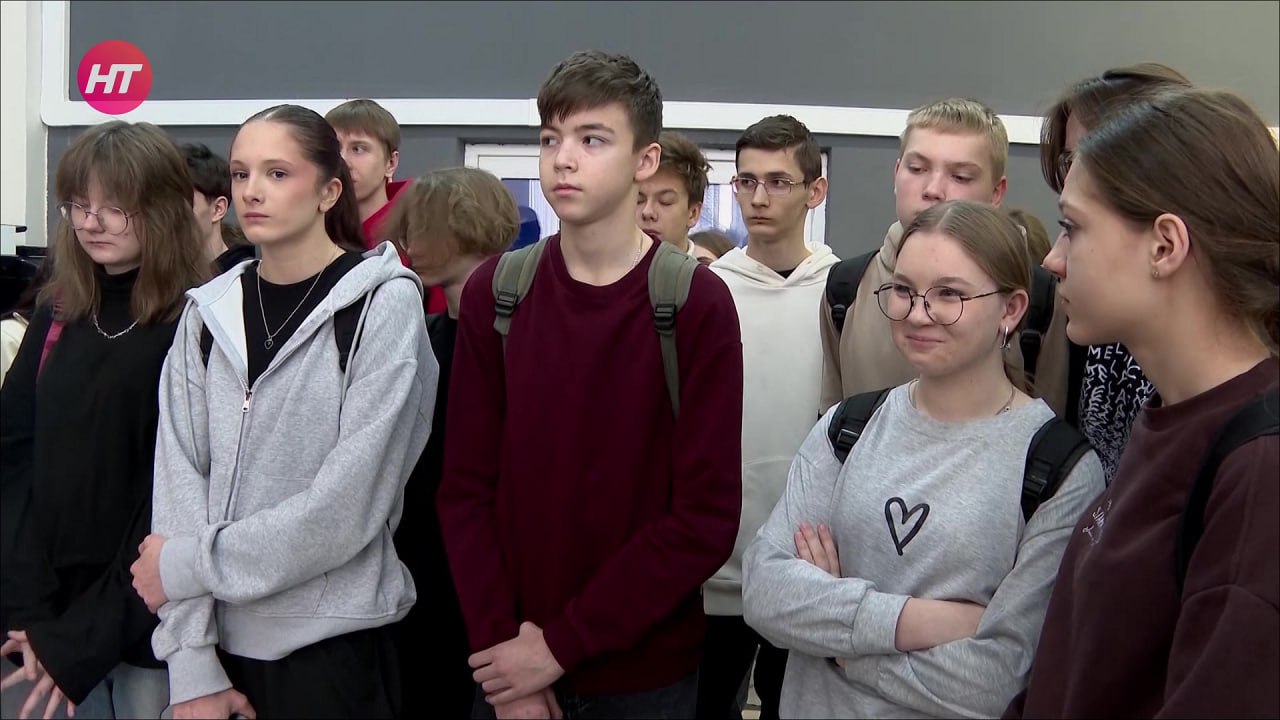 На площадках регионального этапа чемпионата «Профессионалы» в новгородском политехническом колледже побывали школьники