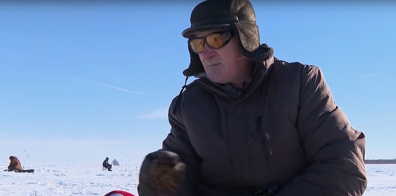 Полсотни жителей Старорусского округа состязались в зимней рыбалке Полсотни жителей Старорусского округа состязались в зимней рыбалке