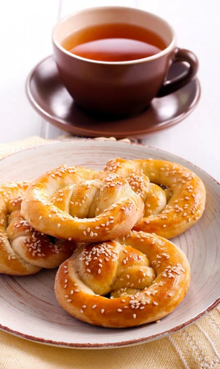 Вкусные традиции: Как приготовить крендели и калитки