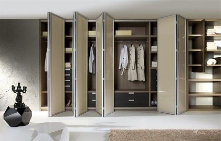 Шкаф-гармошка: Как выбрать идеальное решение для вашего интерьера