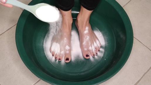 Сода для ног: удивительные преимущества простого средства
