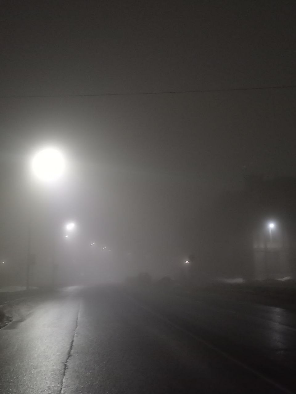 На дорогах Великого Новгорода и Новгородского округа густой туман