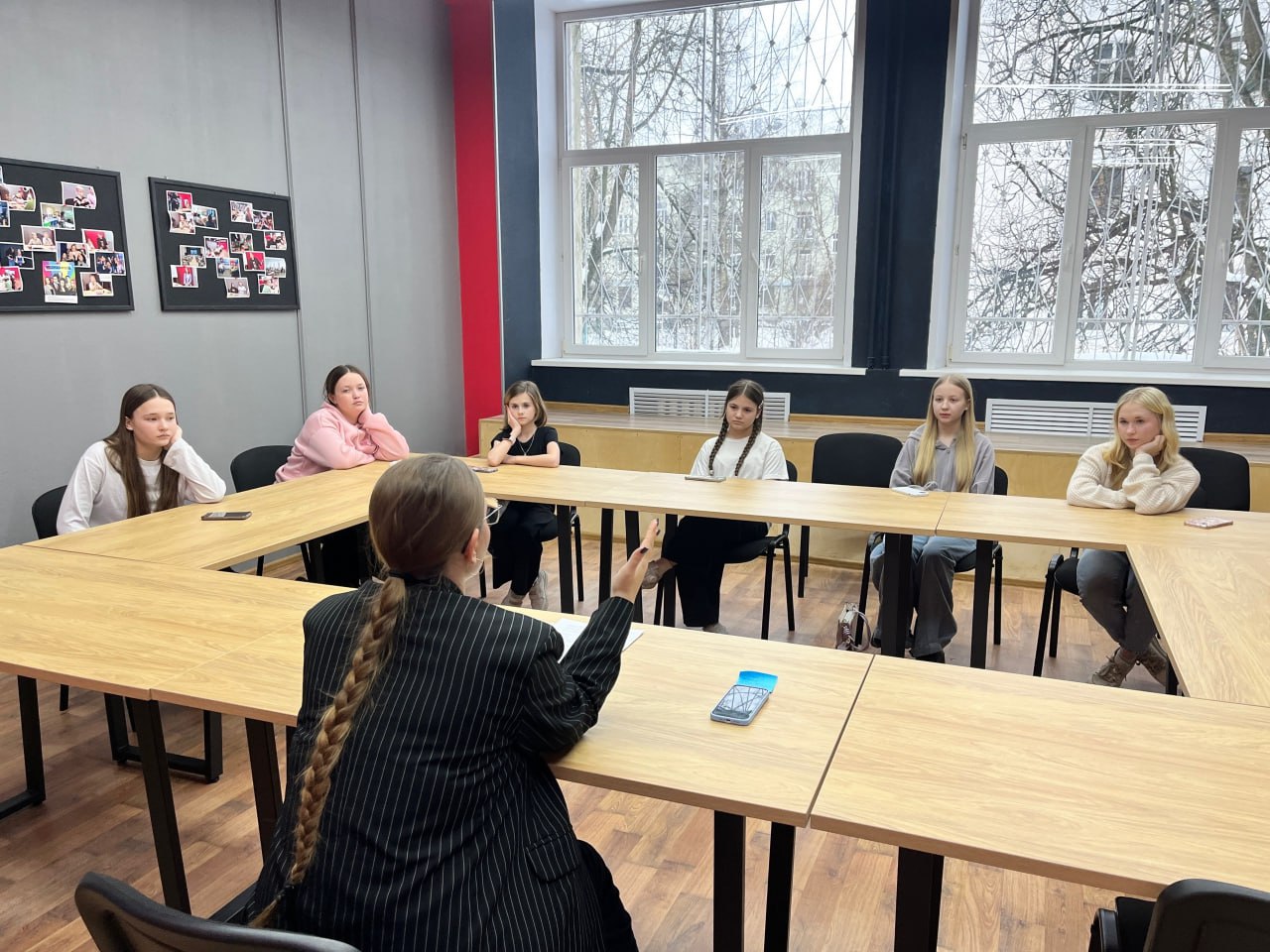 Для ведущих «Детской студии» провели обучающий мастер-класс Для ведущих «Детской студии» провели обучающий мастер-класс