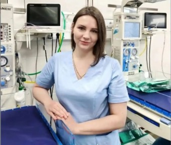 Новая акушерка перинатального центра вернулась в Великий Новгород с Сахалина