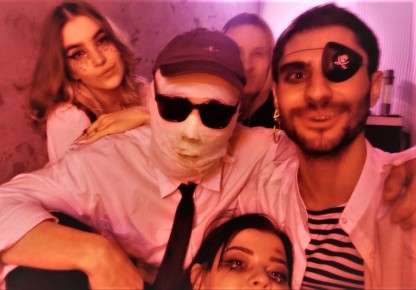 Как Хэллоуин стал предметом споров в России: праздновать или нет?