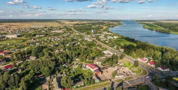 В ближайшие два года в Шимском округе построят гостиницу, глэмпинг и базу отдыха